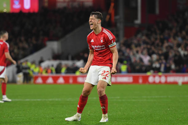 其中不乏成 其中不乏成